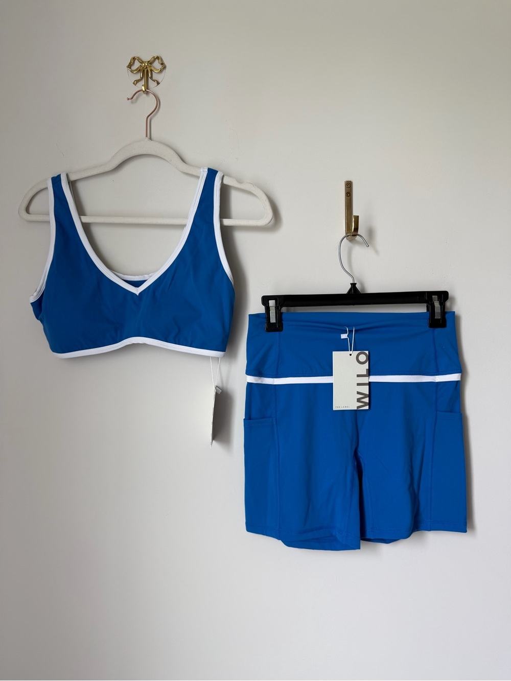 Wilo blue sports bra and shorts workout two piece set - Picture 1 of 9